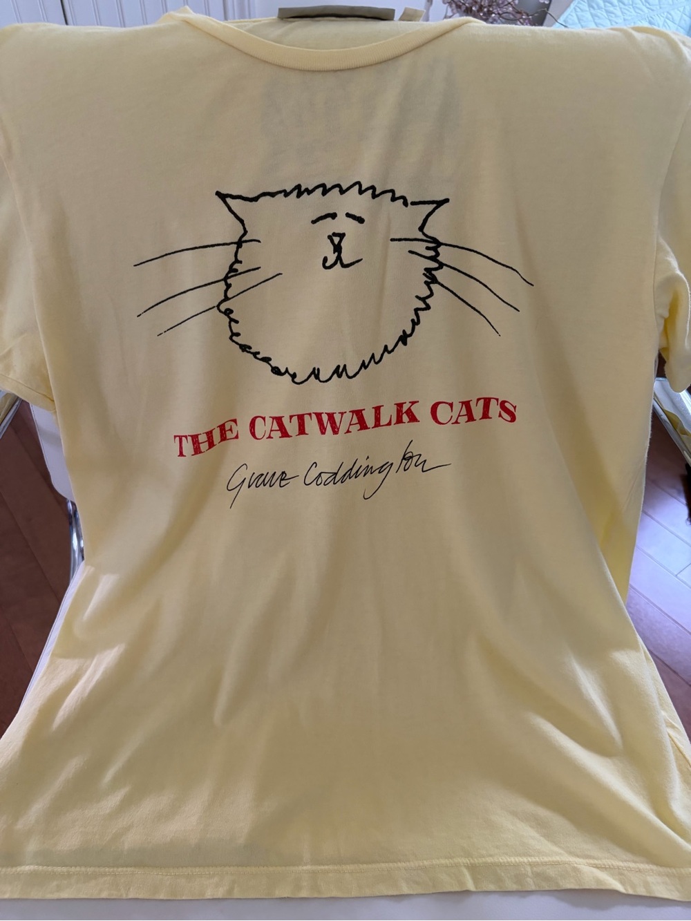 NWOT MARC JACOBS x Grace Coddington Catwalk Cats Shirt M RARE Graphic Tee - Picture 4 of 9